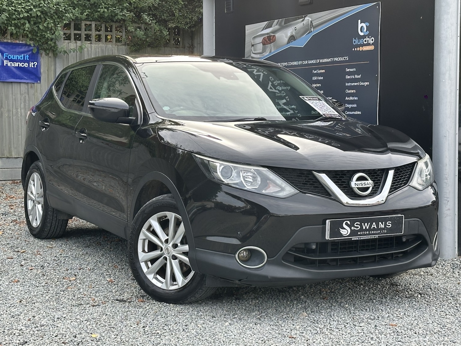 Used Nissan Qashqai 2014 for sale - 75925259: Photo 2