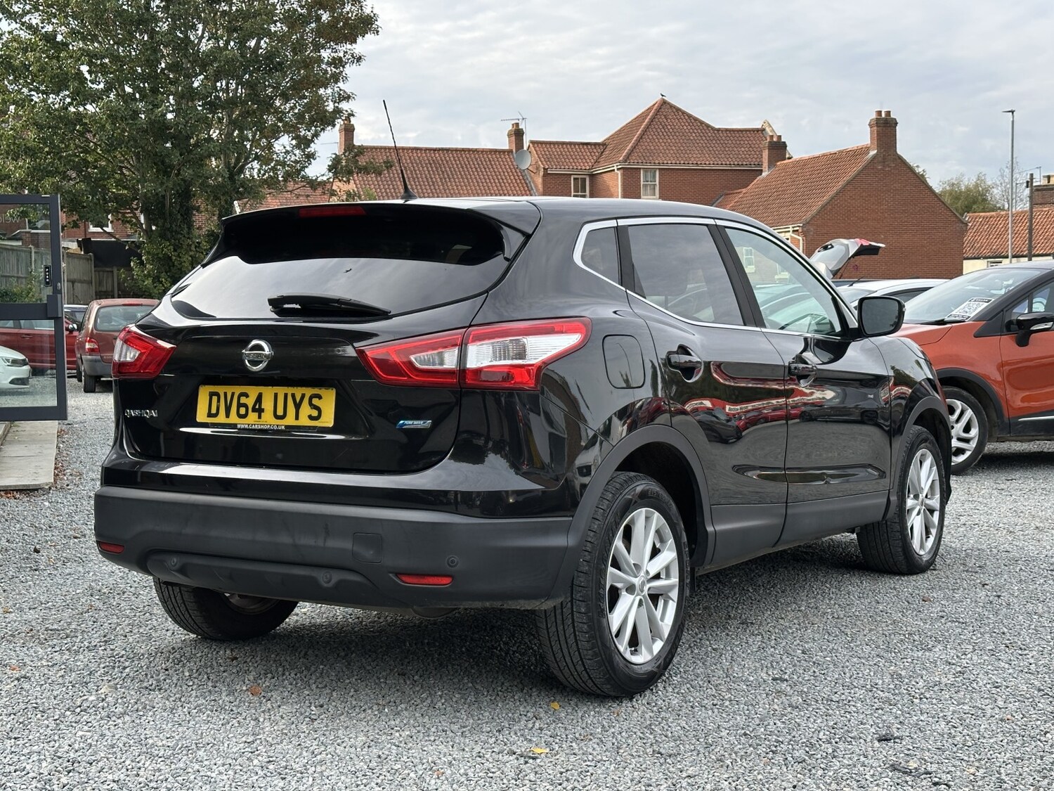 Used Nissan Qashqai 2014 for sale - 75925259: Photo 4
