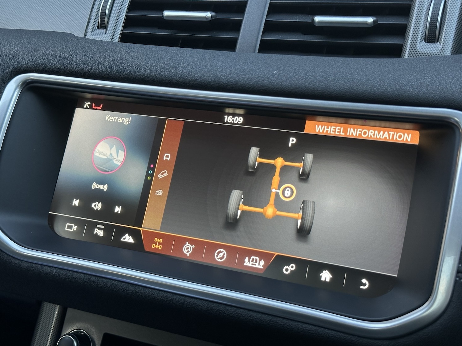 Used Land Rover Range Rover Evoque 2018 for sale - 77162199: Photo 30