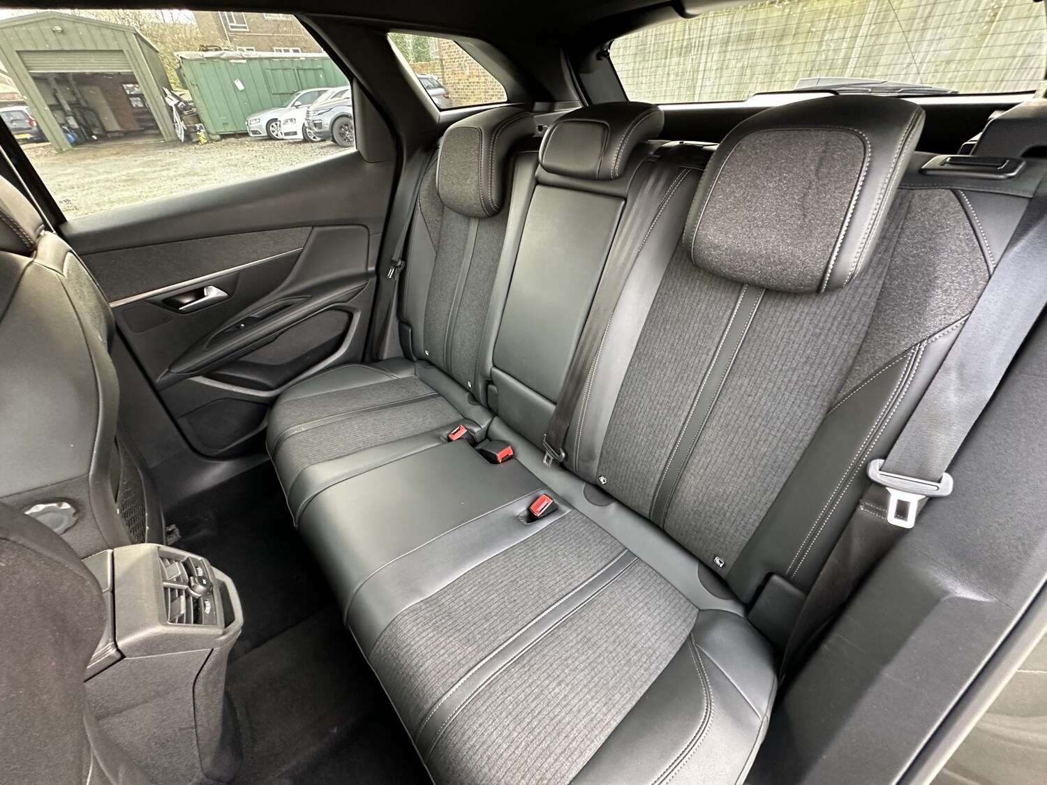 Used Peugeot 3008 2020 for sale - 77162170: Photo 27