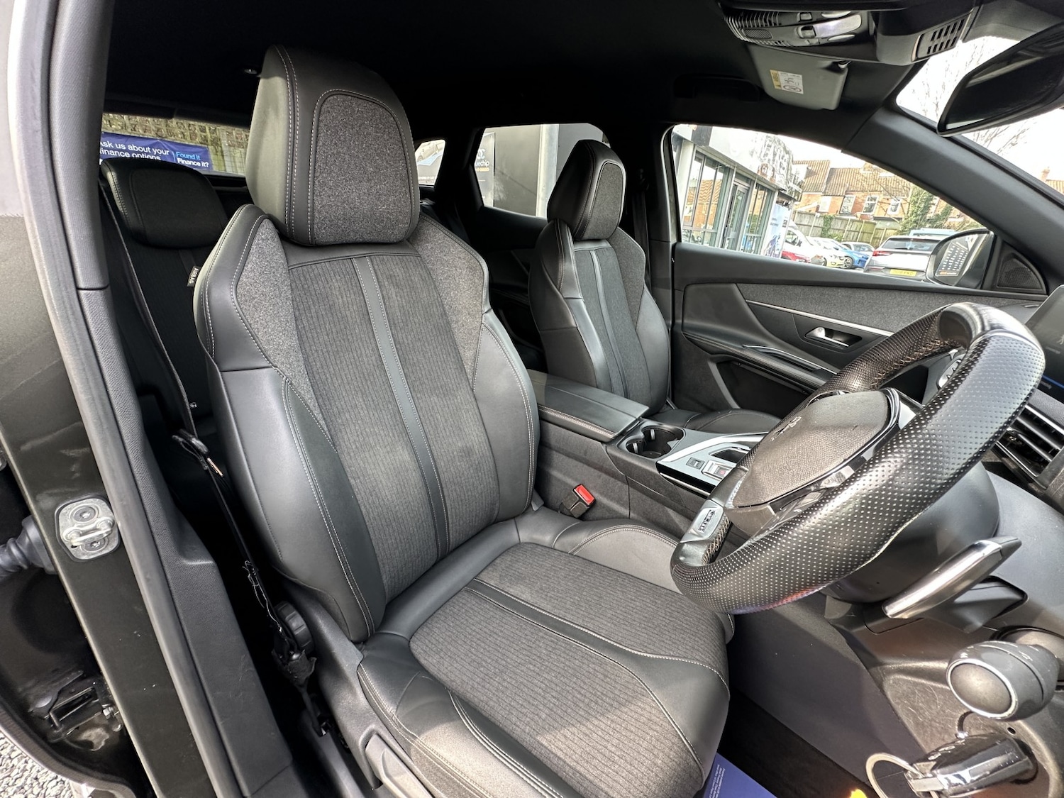 Used Peugeot 3008 2020 for sale - 77162170: Photo 42