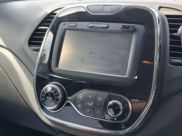 Used Renault Captur 2016 for sale - 75361631: Photo 17