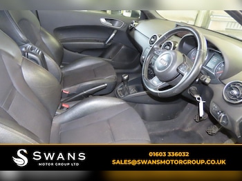 Used Audi A1 2011 for sale - 78571447: Photo