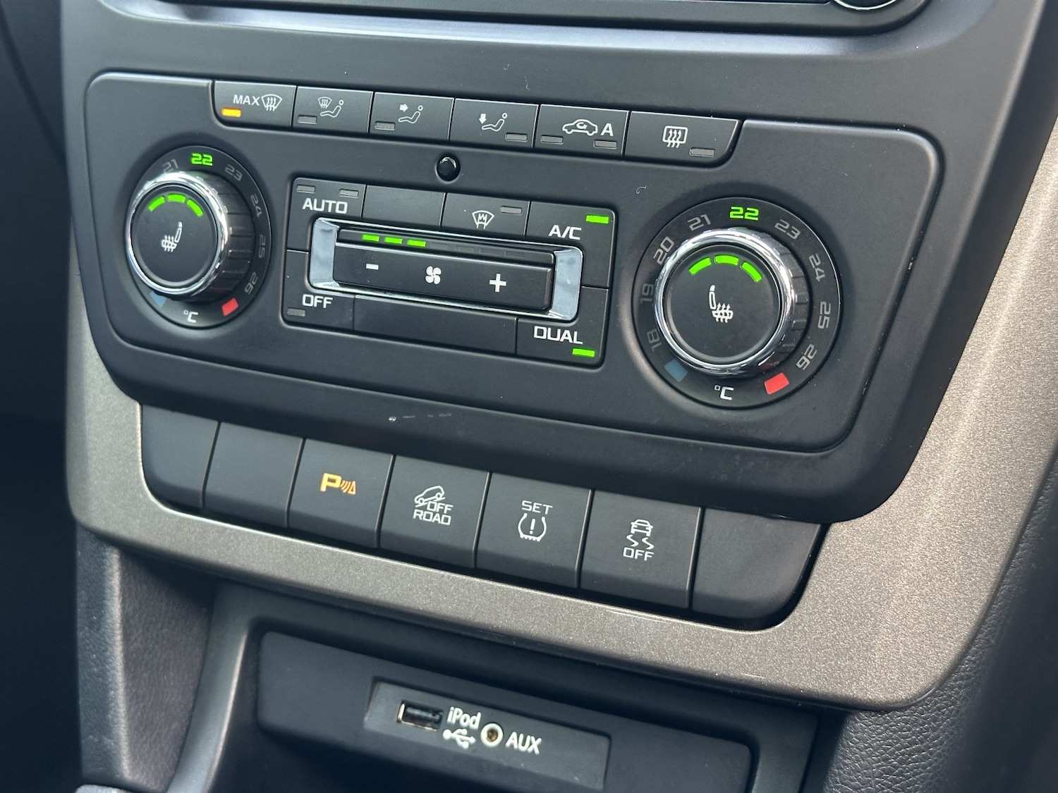 Used Skoda Yeti 2014 for sale - 77162163: Photo 31