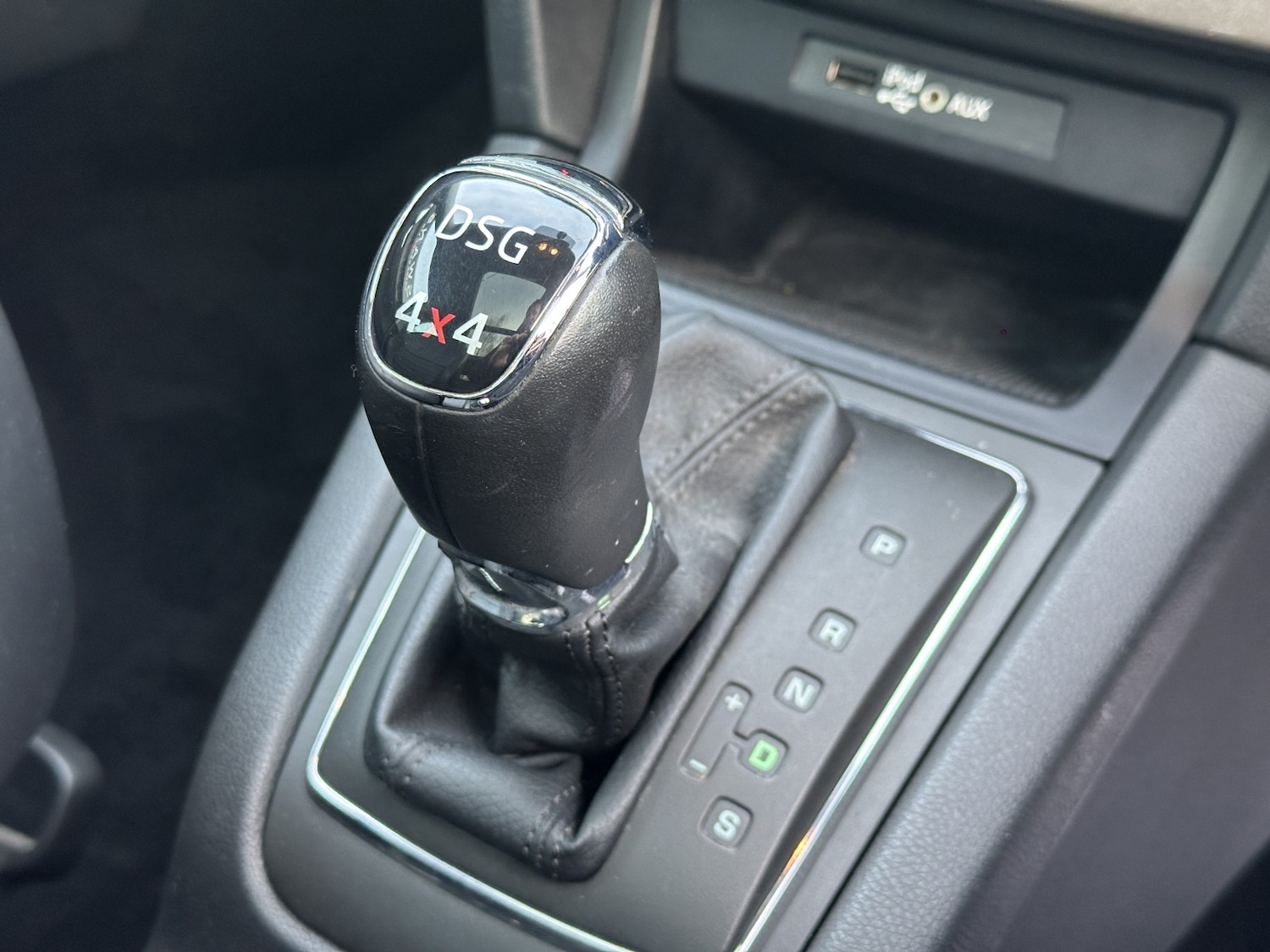 Used Skoda Yeti 2014 for sale - 77162163: Photo 32