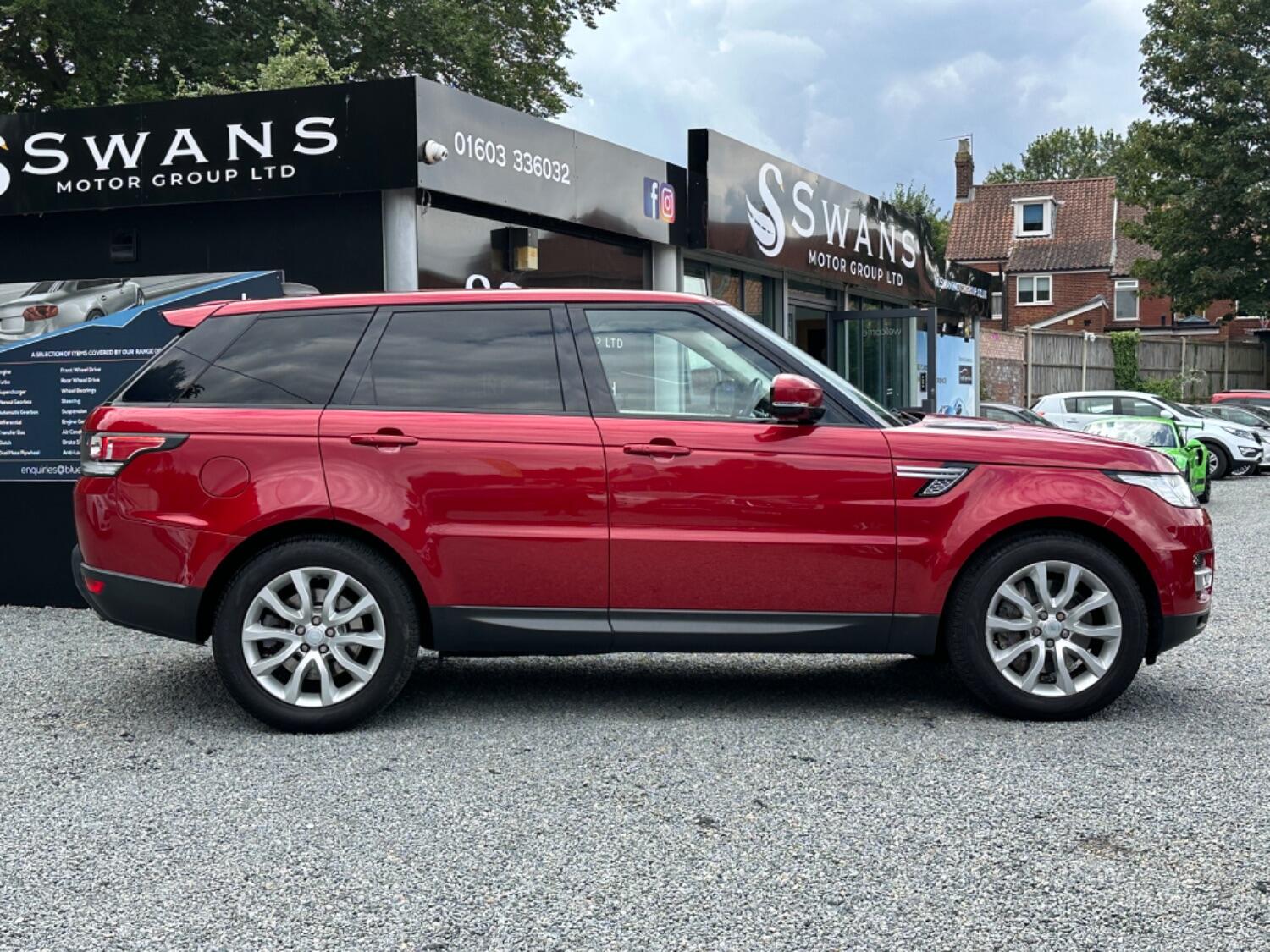 Used Land Rover Range Rover Sport 2017 for sale - 77162201: Photo 11
