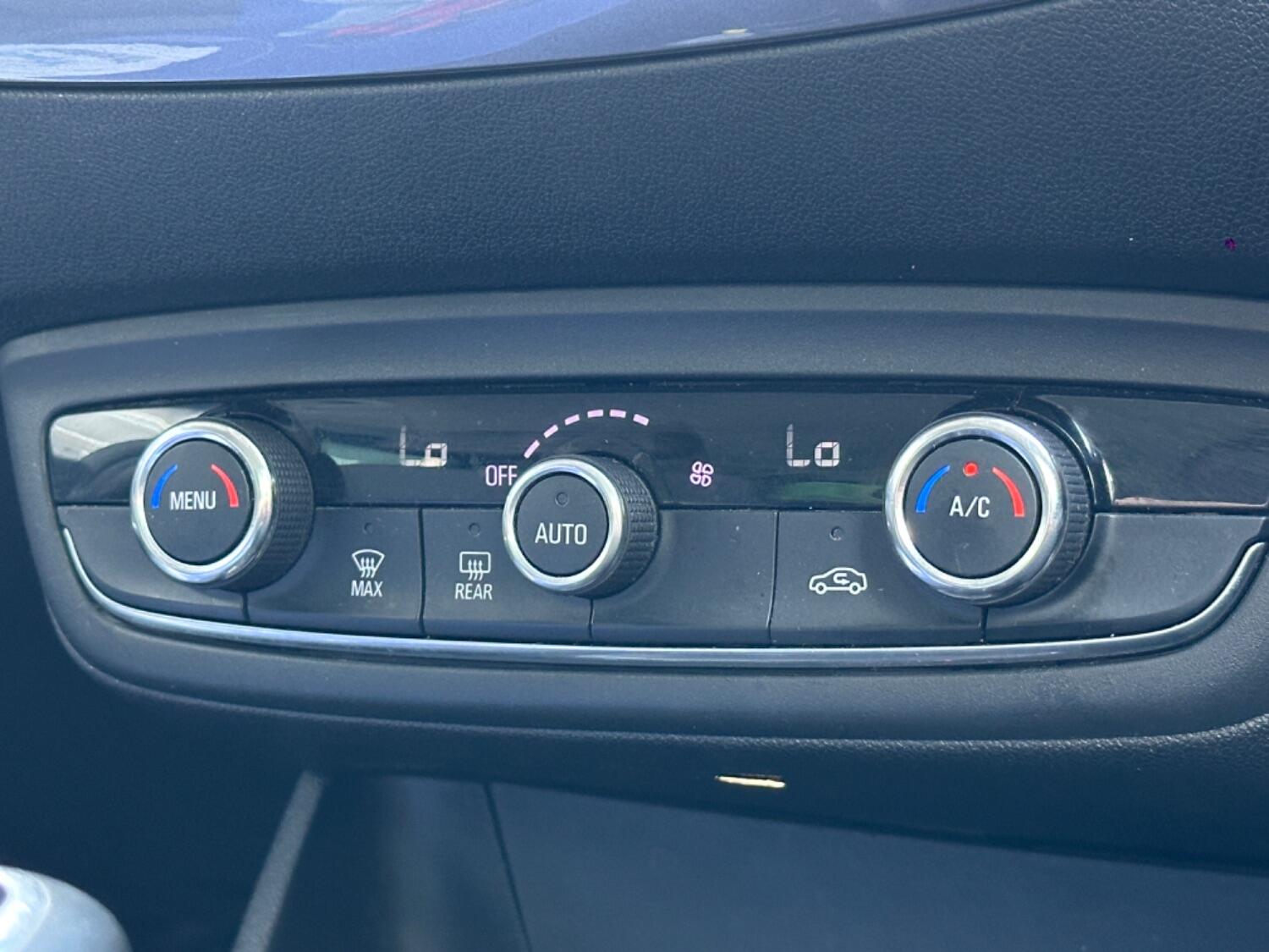 Used Vauxhall Crossland X 2018 for sale - 76945624: Photo 21