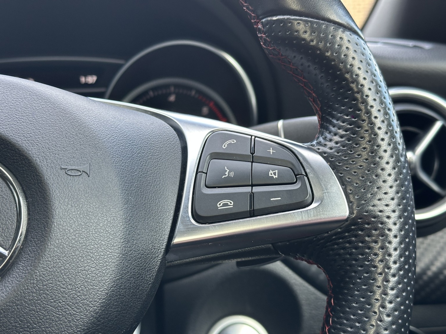 Used Mercedes-Benz A-Class 2017 for sale - 77154429: Photo 27