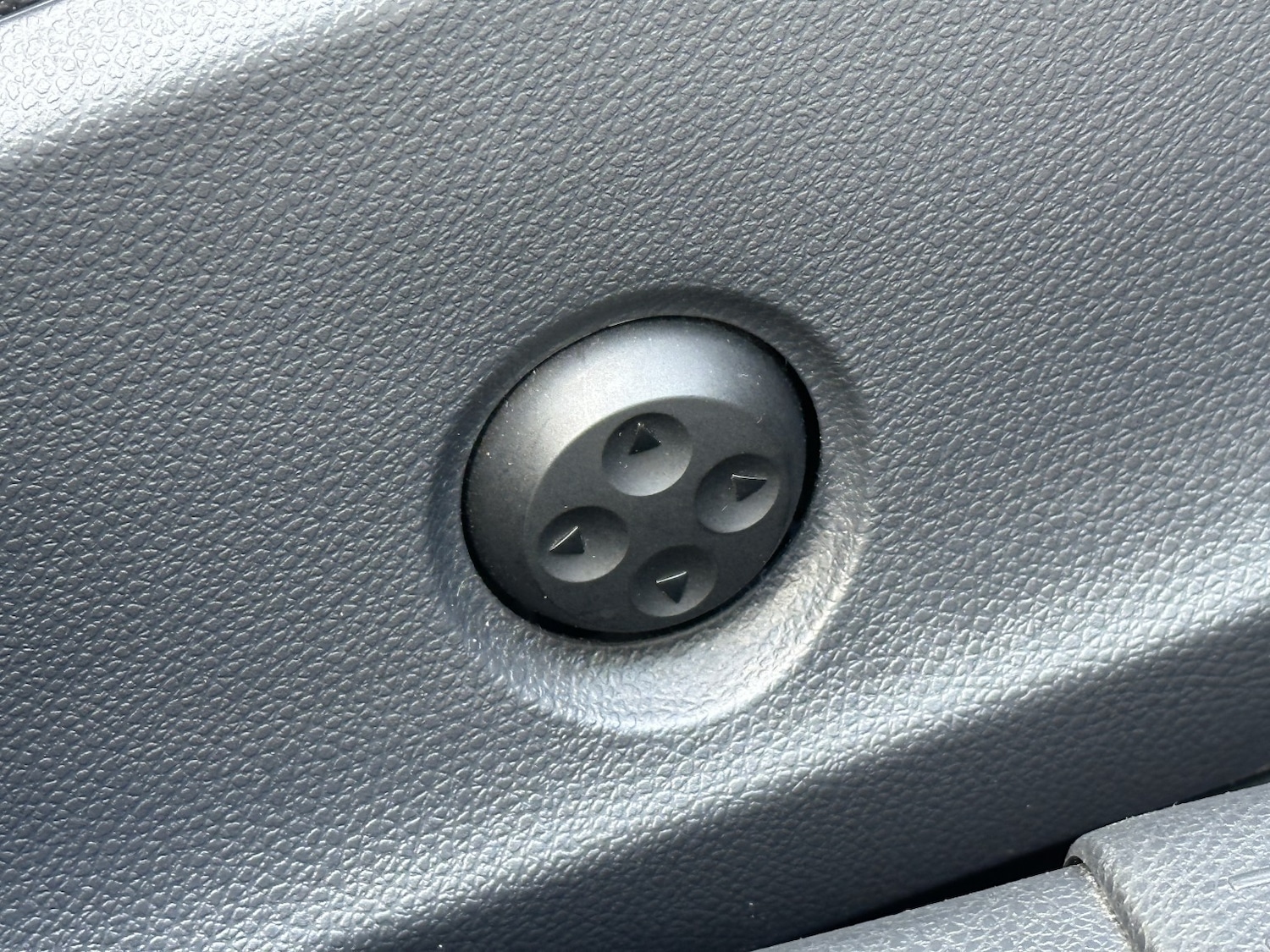 Used Mercedes-Benz A-Class 2017 for sale - 77154429: Photo 42