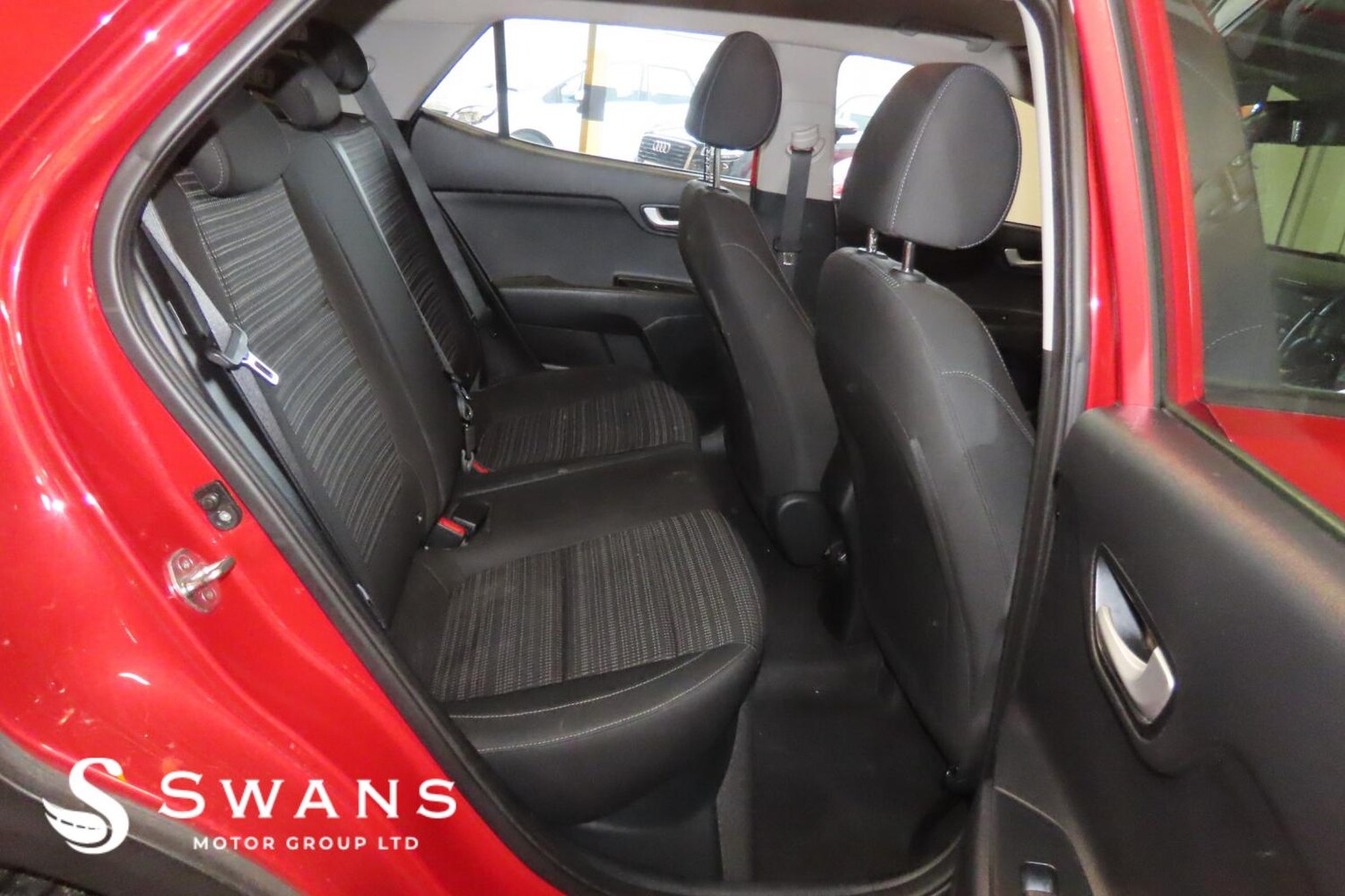 Used Kia Stonic 2017 for sale - 77977050: Photo 13