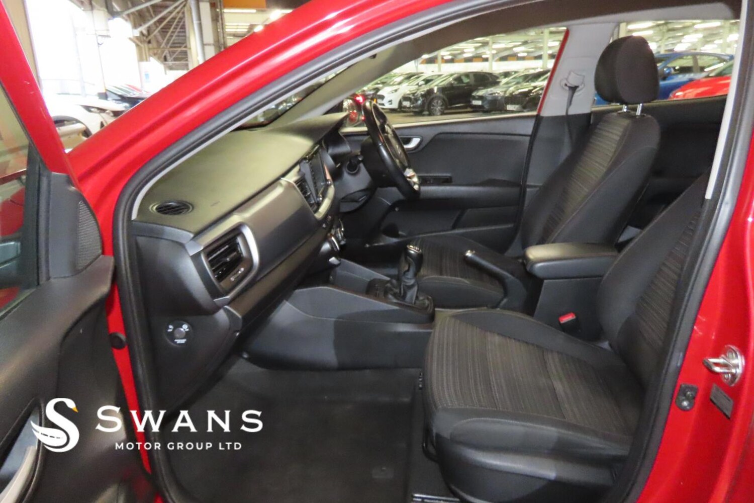 Used Kia Stonic 2017 for sale - 77977050: Photo 19