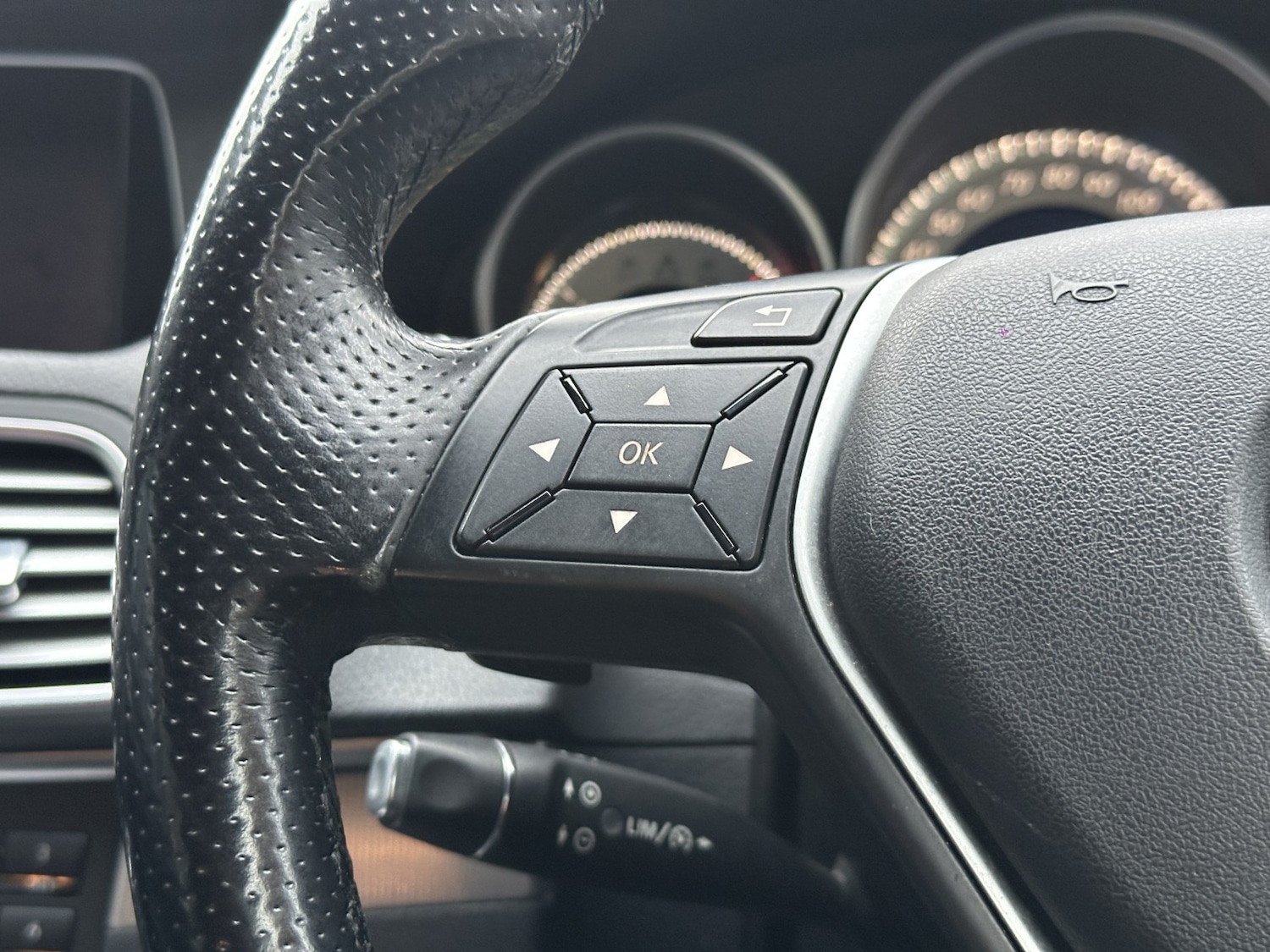 Used Mercedes-Benz E Class 2013 for sale - 76237208: Photo 22