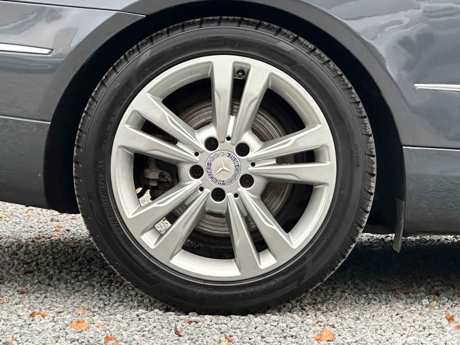 Used Mercedes-Benz E Class 2013 for sale - 76237208: Photo 37