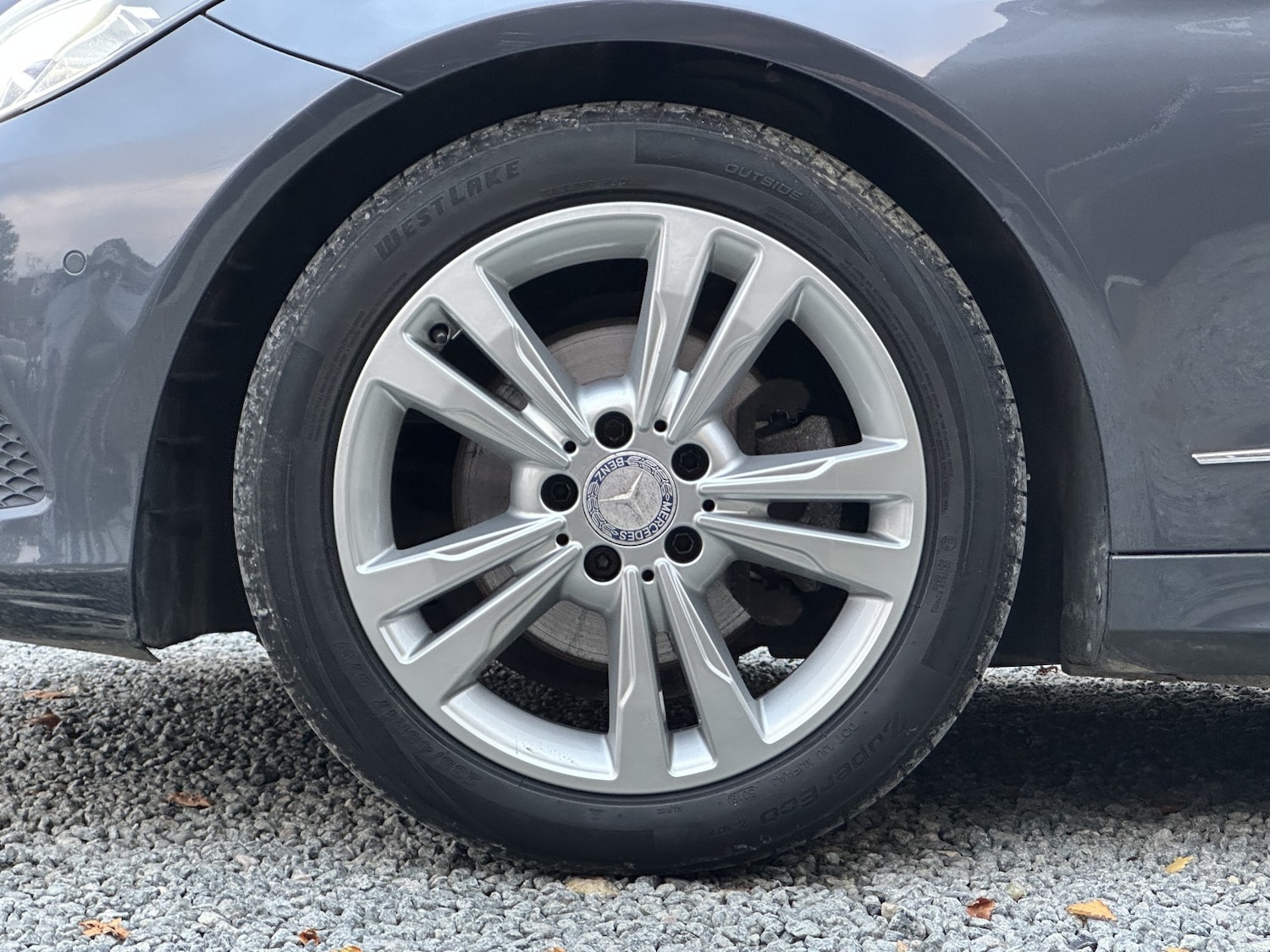 Used Mercedes-Benz E Class 2013 for sale - 76237208: Photo 38