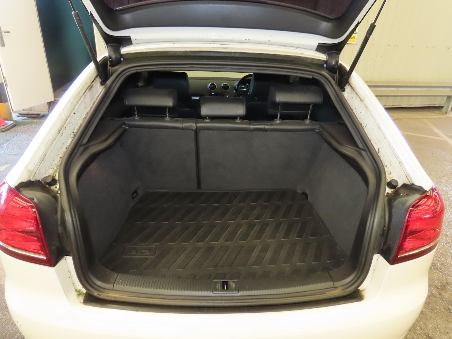 Used Audi A3 2011 for sale - 78045689: Photo 13