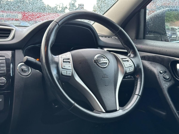 Used Nissan Qashqai 2015 for sale - 75529752: Photo 14