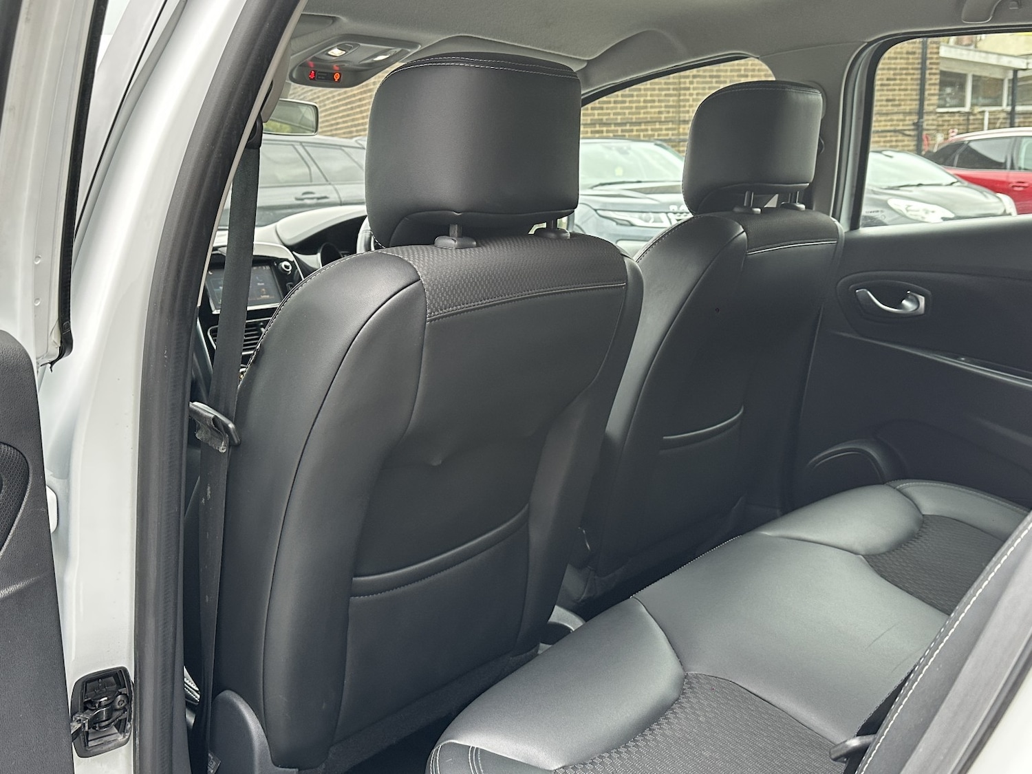 Used Renault Clio 2017 for sale - 78084399: Photo 14