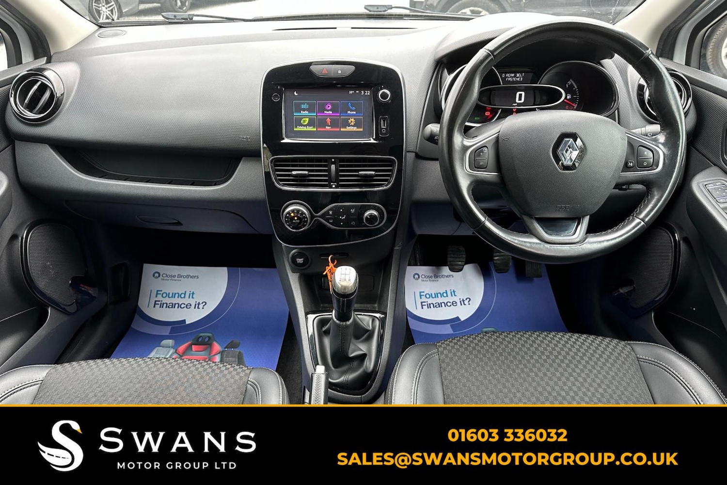 Used Renault Clio 2017 for sale - 78084399: Photo 2