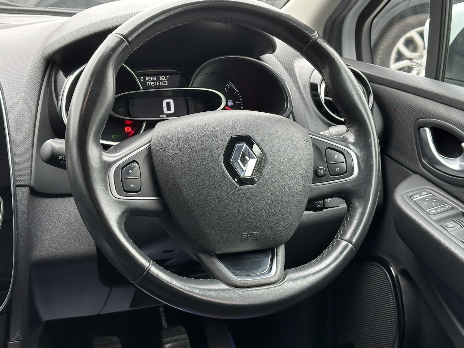 Used Renault Clio 2017 for sale - 78084399: Photo 27