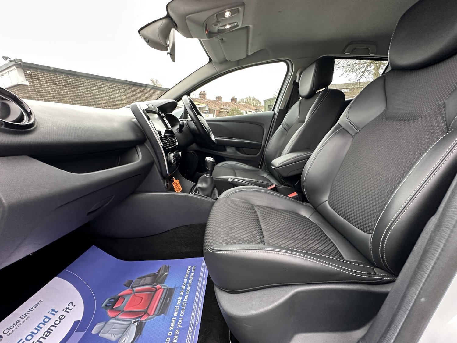 Used Renault Clio 2017 for sale - 78084399: Photo 8