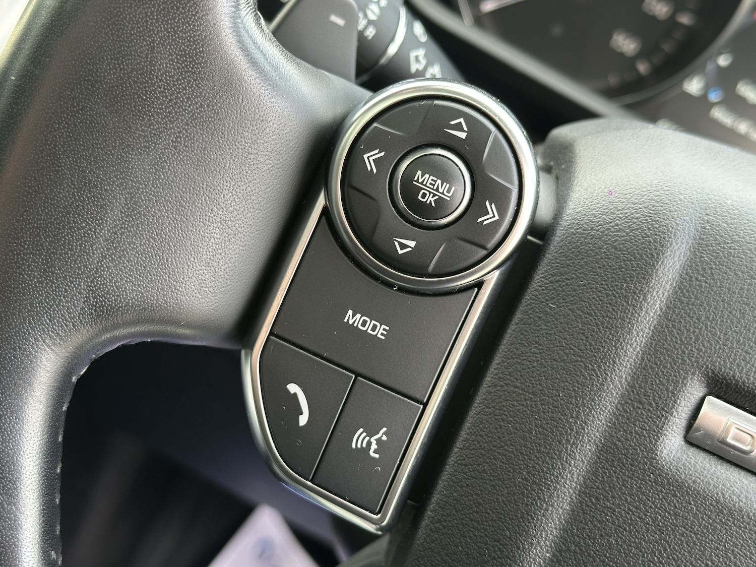 Used Land Rover Discovery 2017 for sale - 76547868: Photo 46