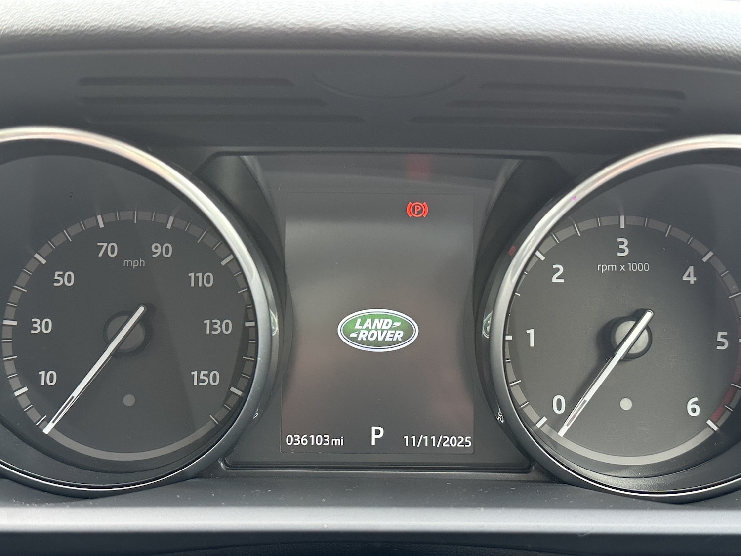 Used Land Rover Discovery 2017 for sale - 76547868: Photo 47