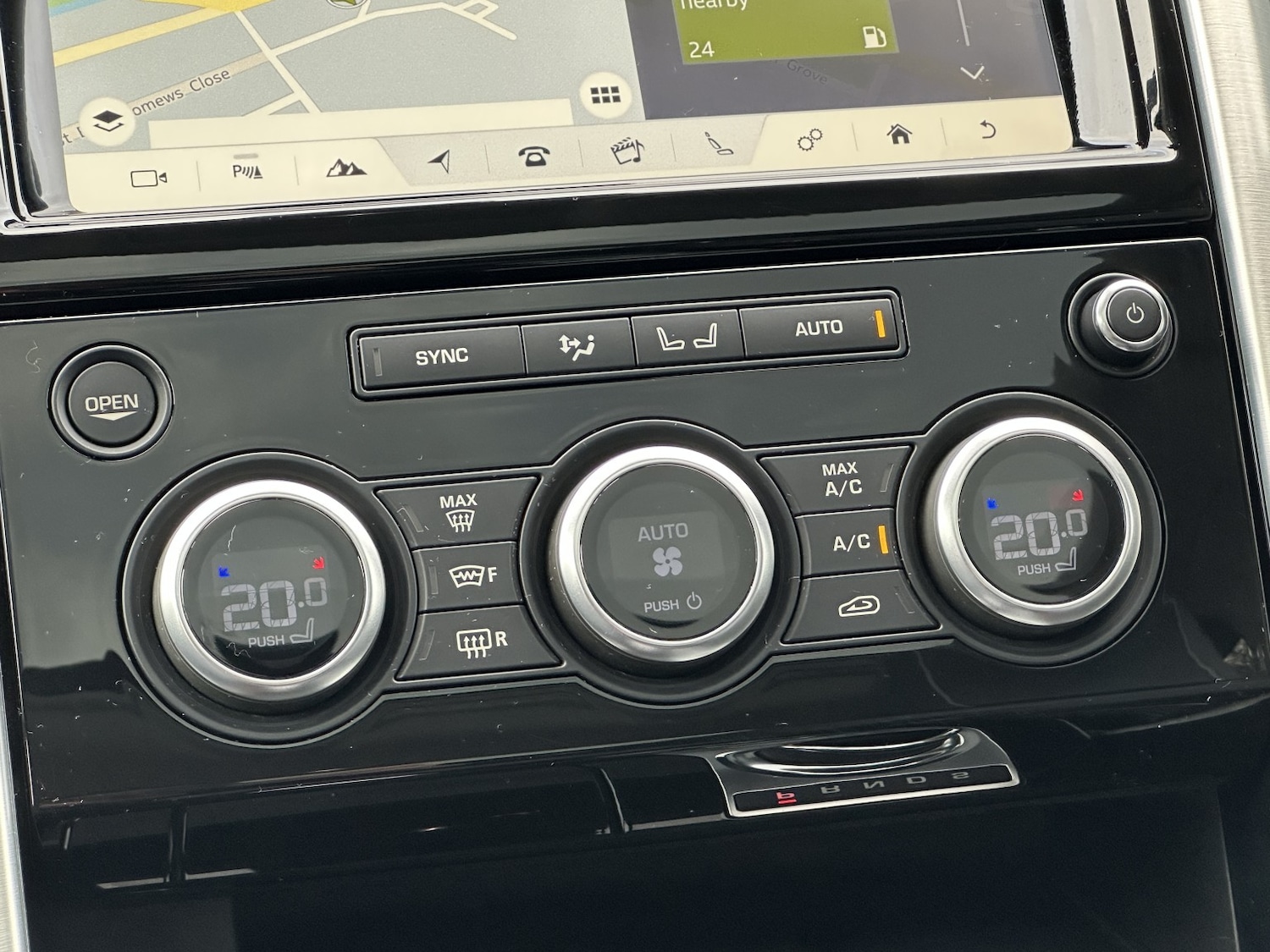 Used Land Rover Discovery 2017 for sale - 76547868: Photo 49