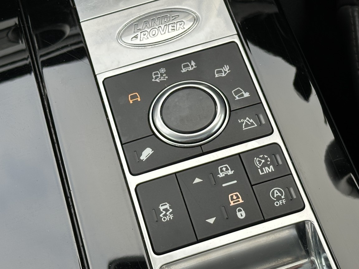 Used Land Rover Discovery 2017 for sale - 76547868: Photo 51