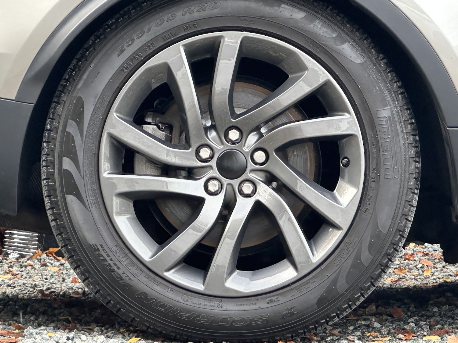 Used Land Rover Discovery 2017 for sale - 76547868: Photo 67