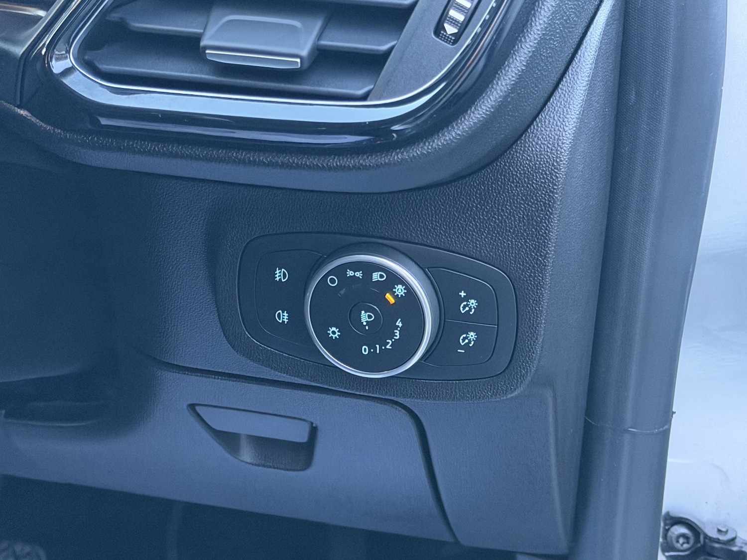 Used Ford Fiesta 2019 for sale - 76945553: Photo 25