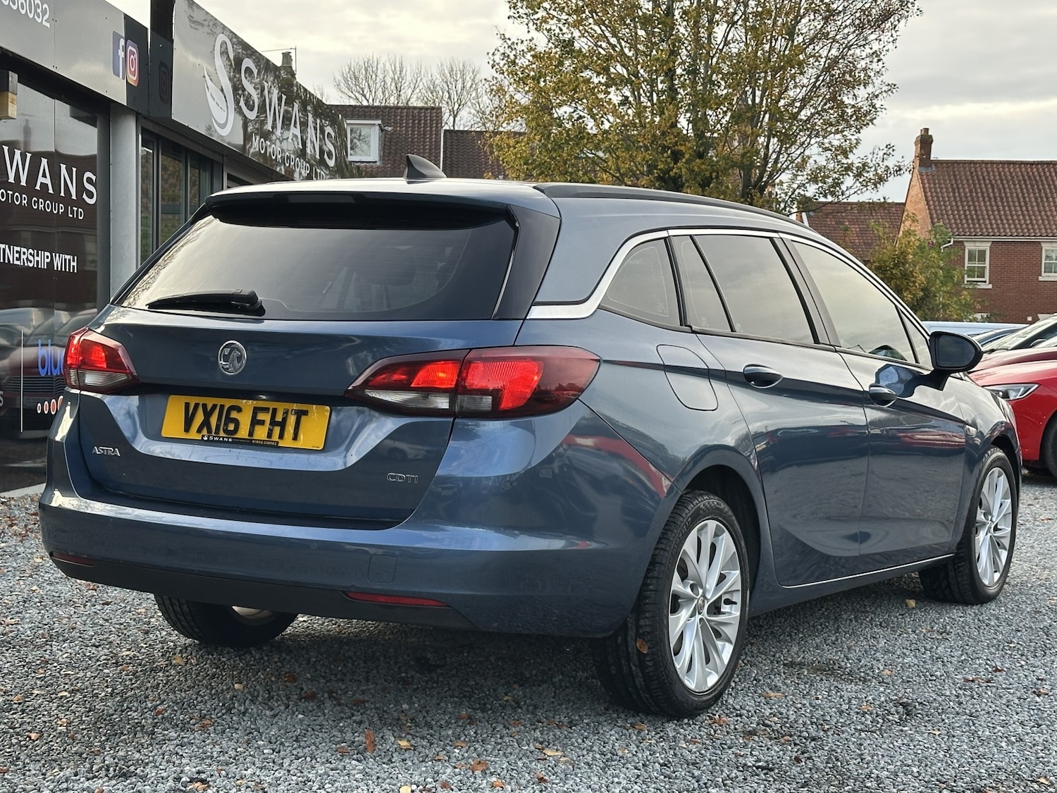 Used Vauxhall Astra 2016 for sale - 77572685: Photo 5