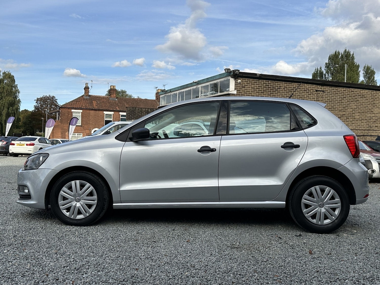 Used Volkswagen Polo 2015 for sale - 77162193: Photo 11