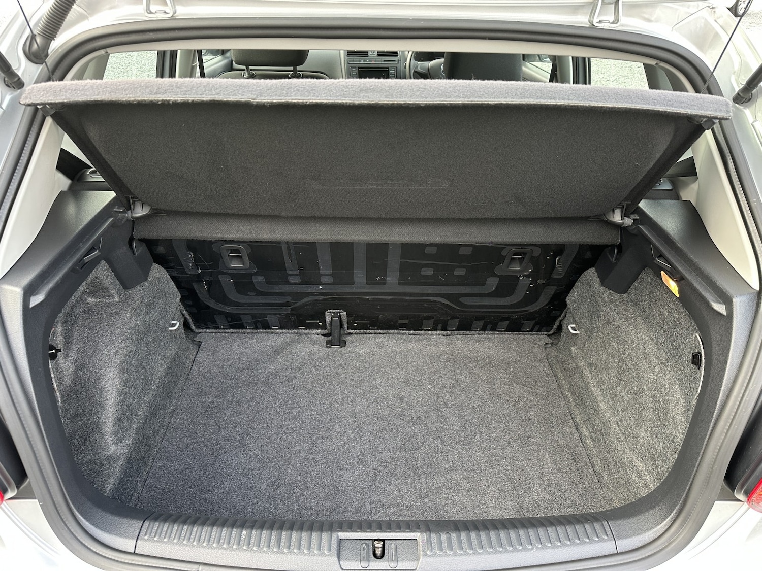 Used Volkswagen Polo 2015 for sale - 77162193: Photo 21