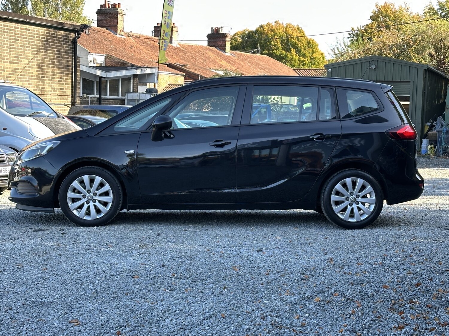 Used Vauxhall Zafira Tourer 2016 for sale - 75975496: Photo 11