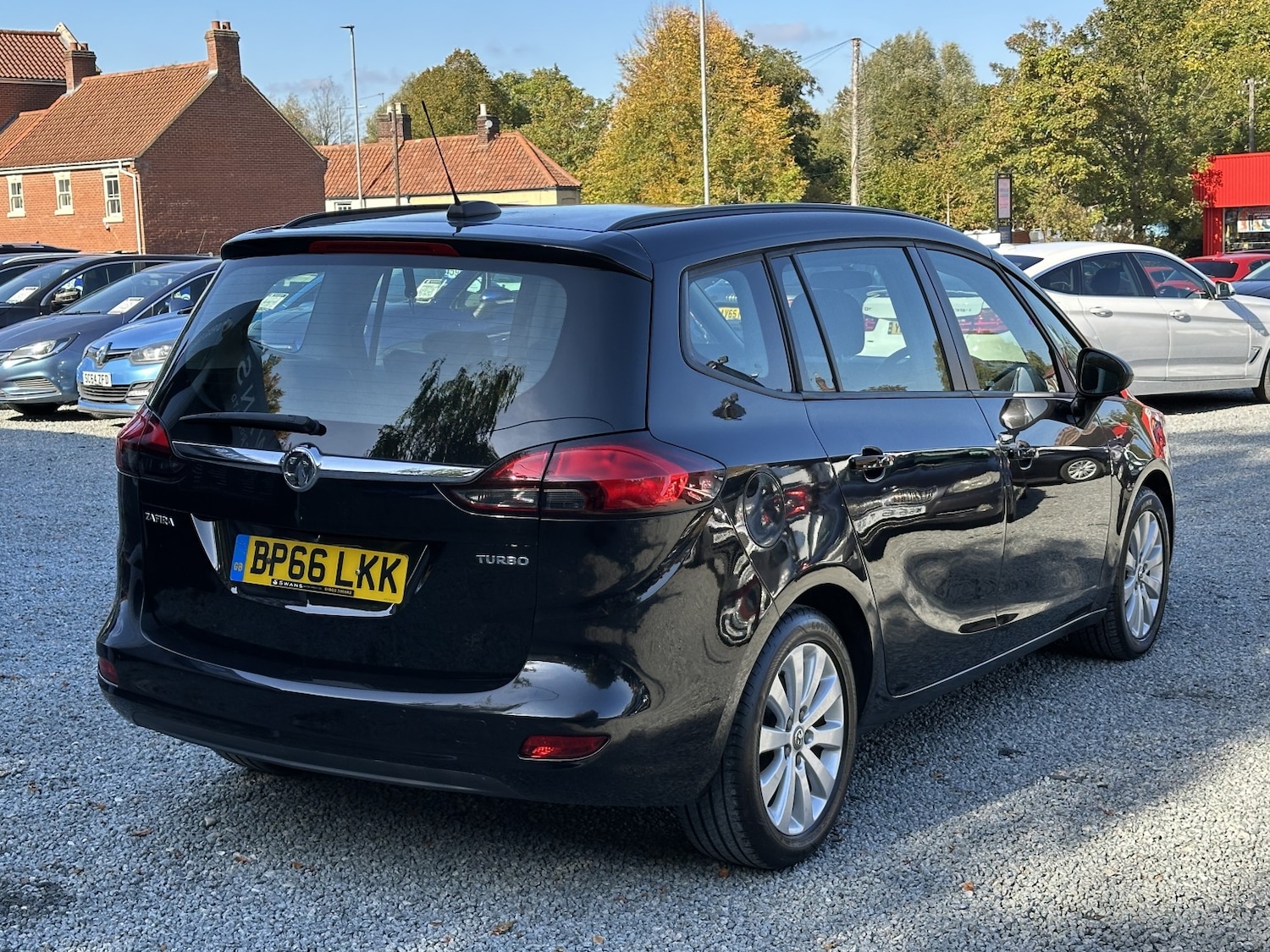 Used Vauxhall Zafira Tourer 2016 for sale - 75975496: Photo 5
