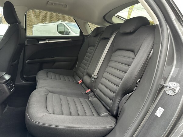 Used Ford Mondeo 2018 for sale - 76149250: Photo 13