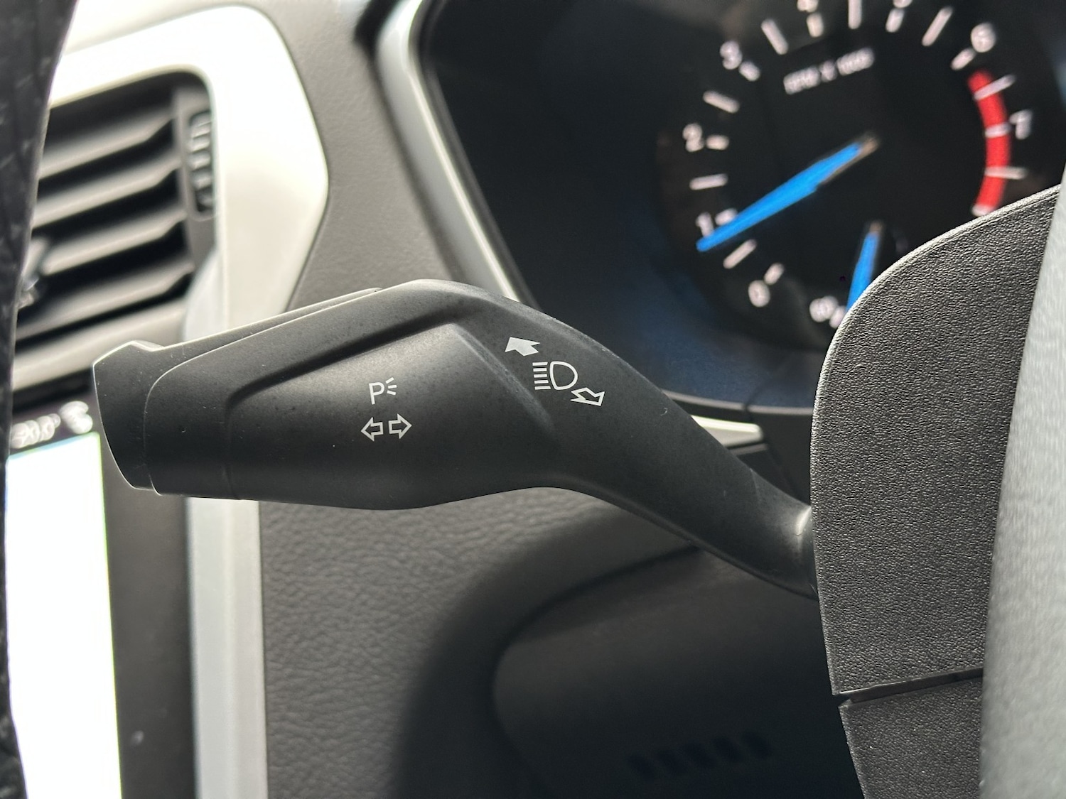 Used Ford Mondeo 2018 for sale - 76149250: Photo 22