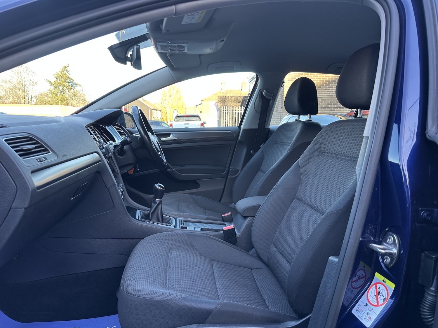 Used Volkswagen Golf 2018 for sale - 76945579: Photo 18