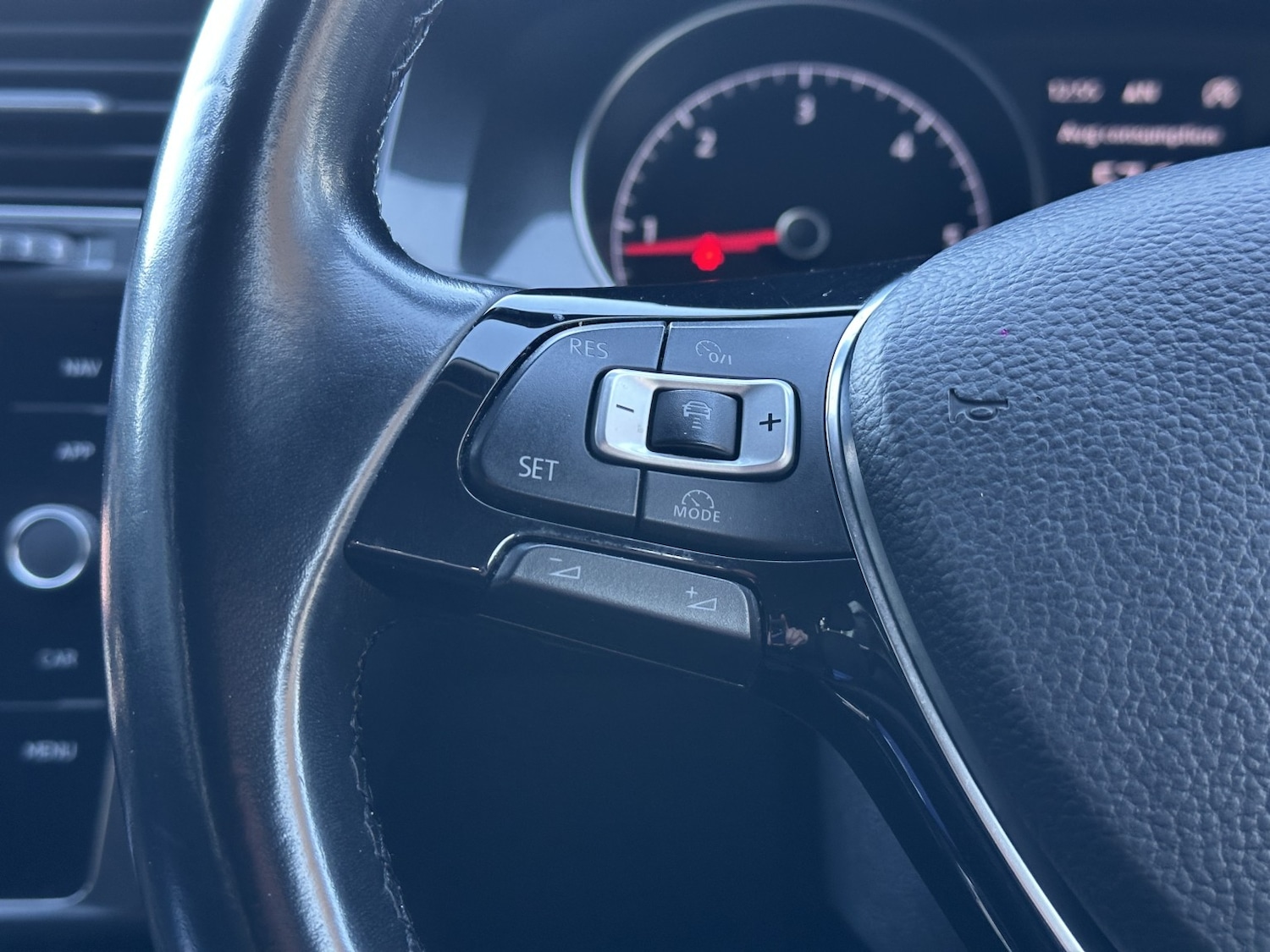 Used Volkswagen Golf 2018 for sale - 76945579: Photo 22