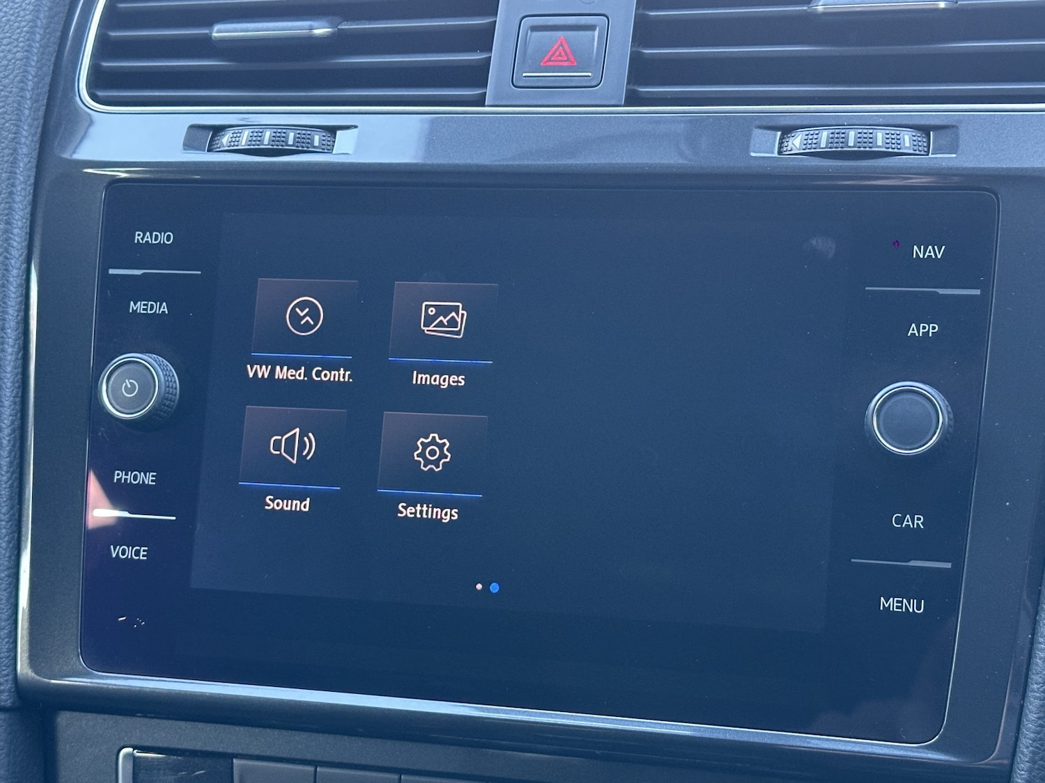 Used Volkswagen Golf 2018 for sale - 76945579: Photo 24