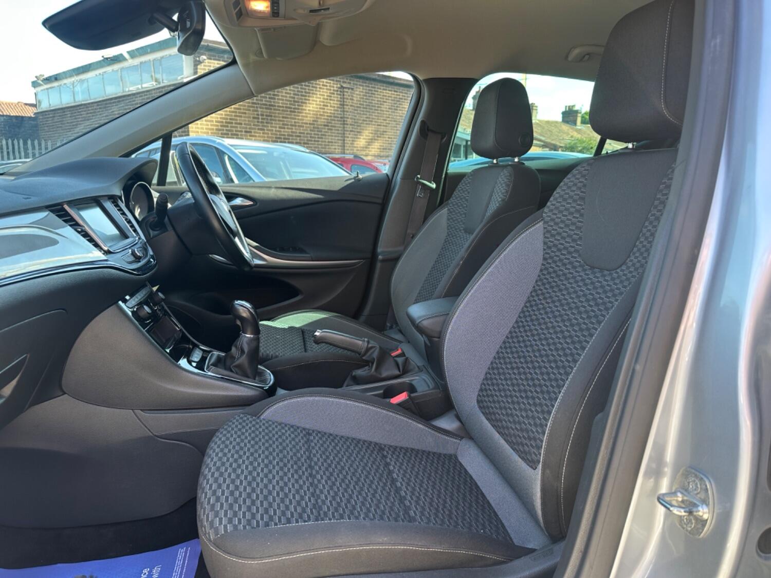 Used Vauxhall Astra 2020 for sale - 76945569: Photo 14