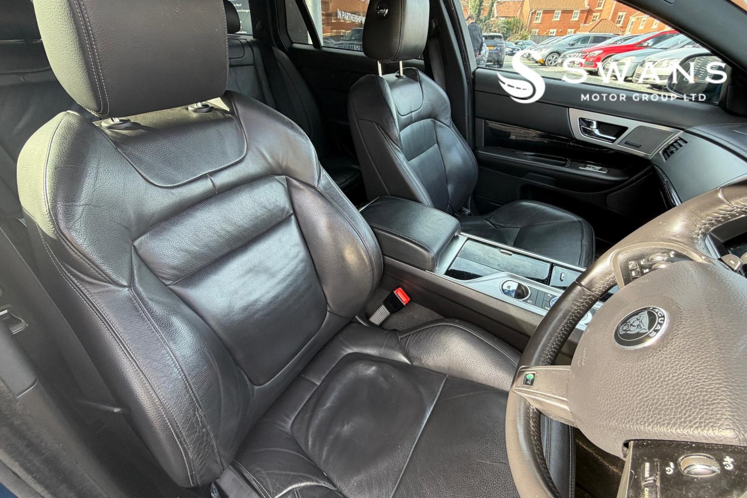 Used Jaguar XF 2015 for sale - 77622374: Photo 18