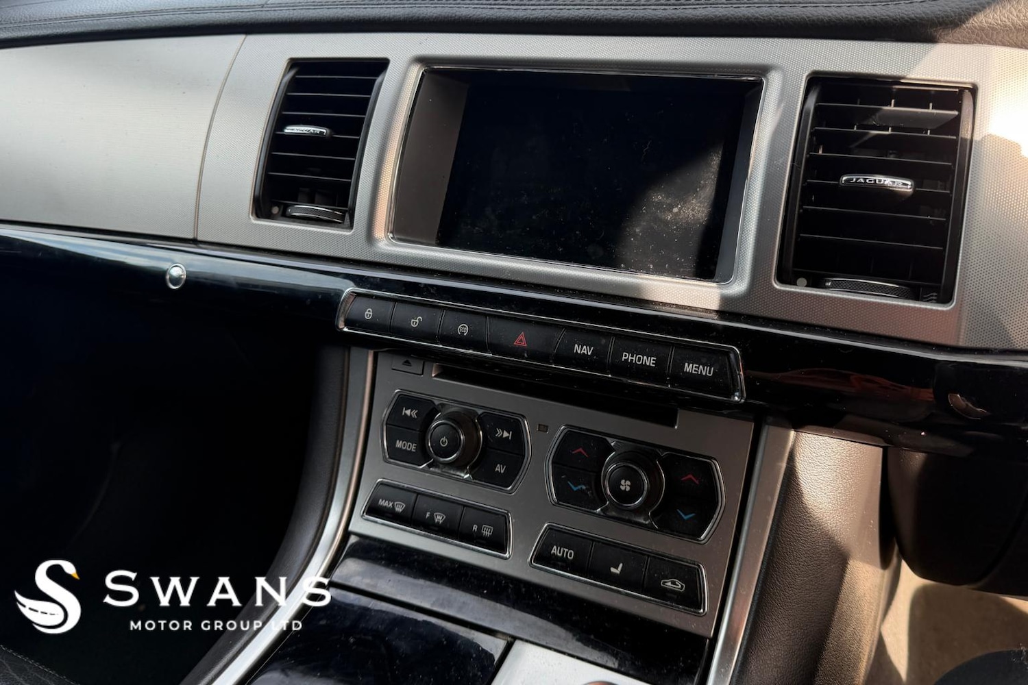 Used Jaguar XF 2015 for sale - 77622374: Photo 21