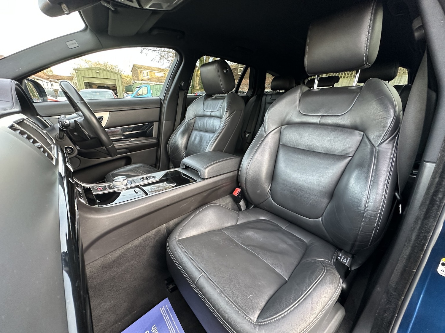 Used Jaguar XF 2015 for sale - 77622374: Photo 42