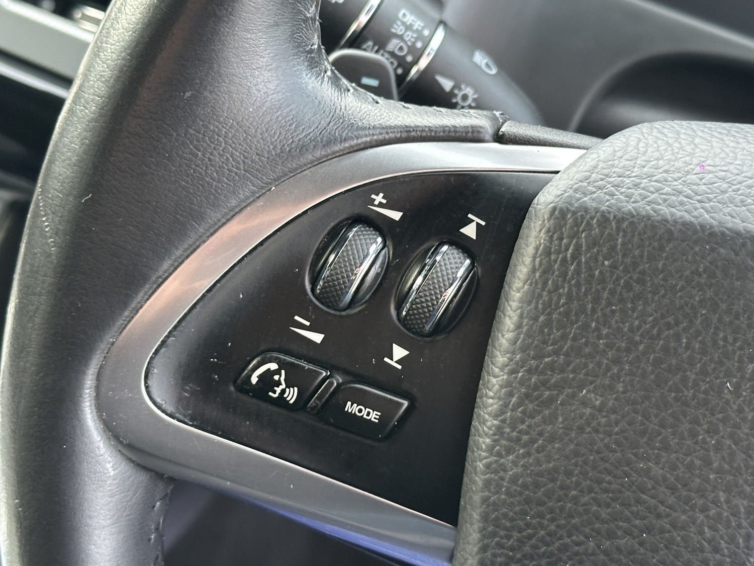 Used Jaguar XF 2015 for sale - 77622374: Photo 50