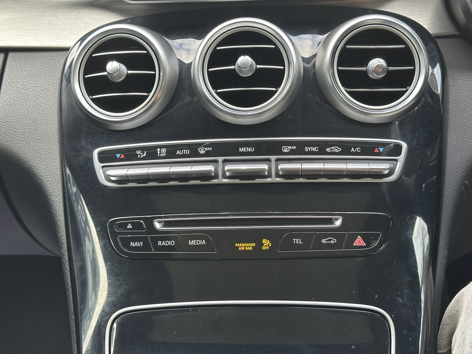 Used Mercedes-Benz C Class 2016 for sale - 75718371: Photo 34