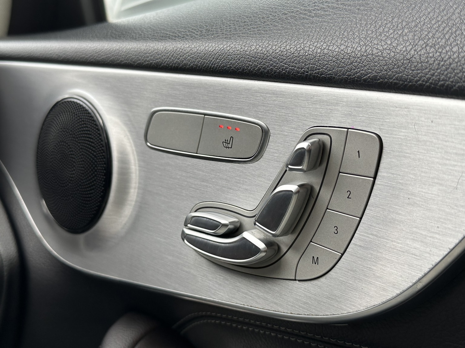 Used Mercedes-Benz C Class 2016 for sale - 75718371: Photo 37