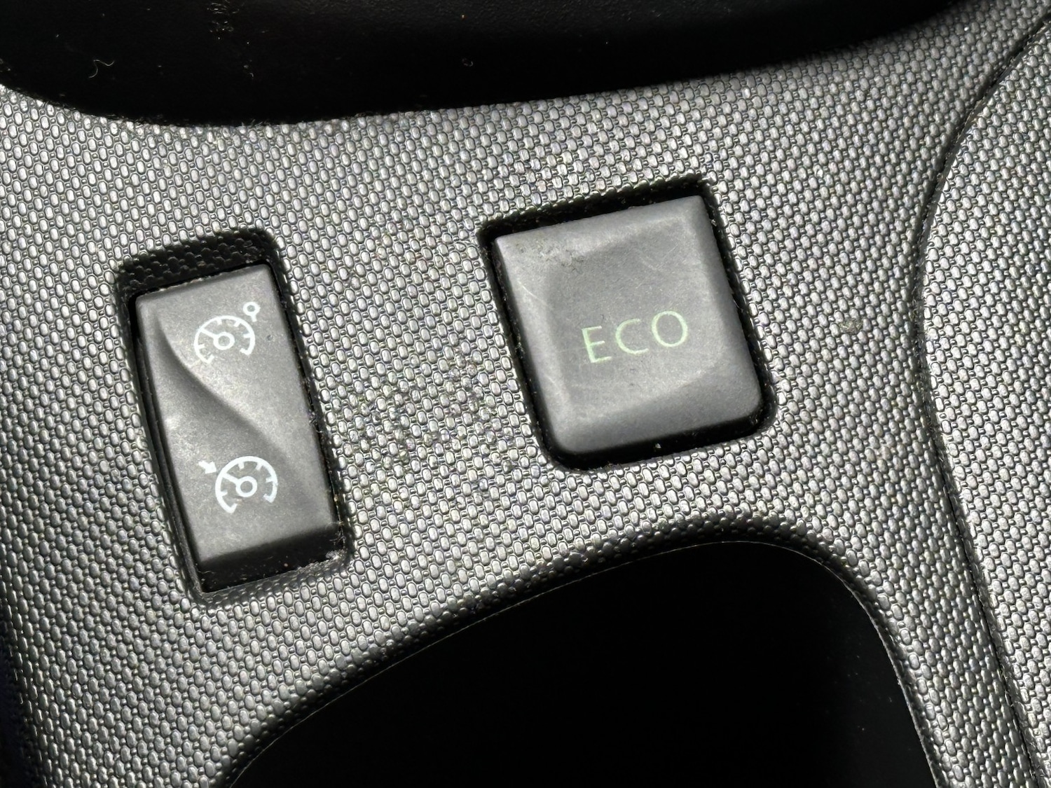 Used Renault Captur 2014 for sale - 77162185: Photo 22