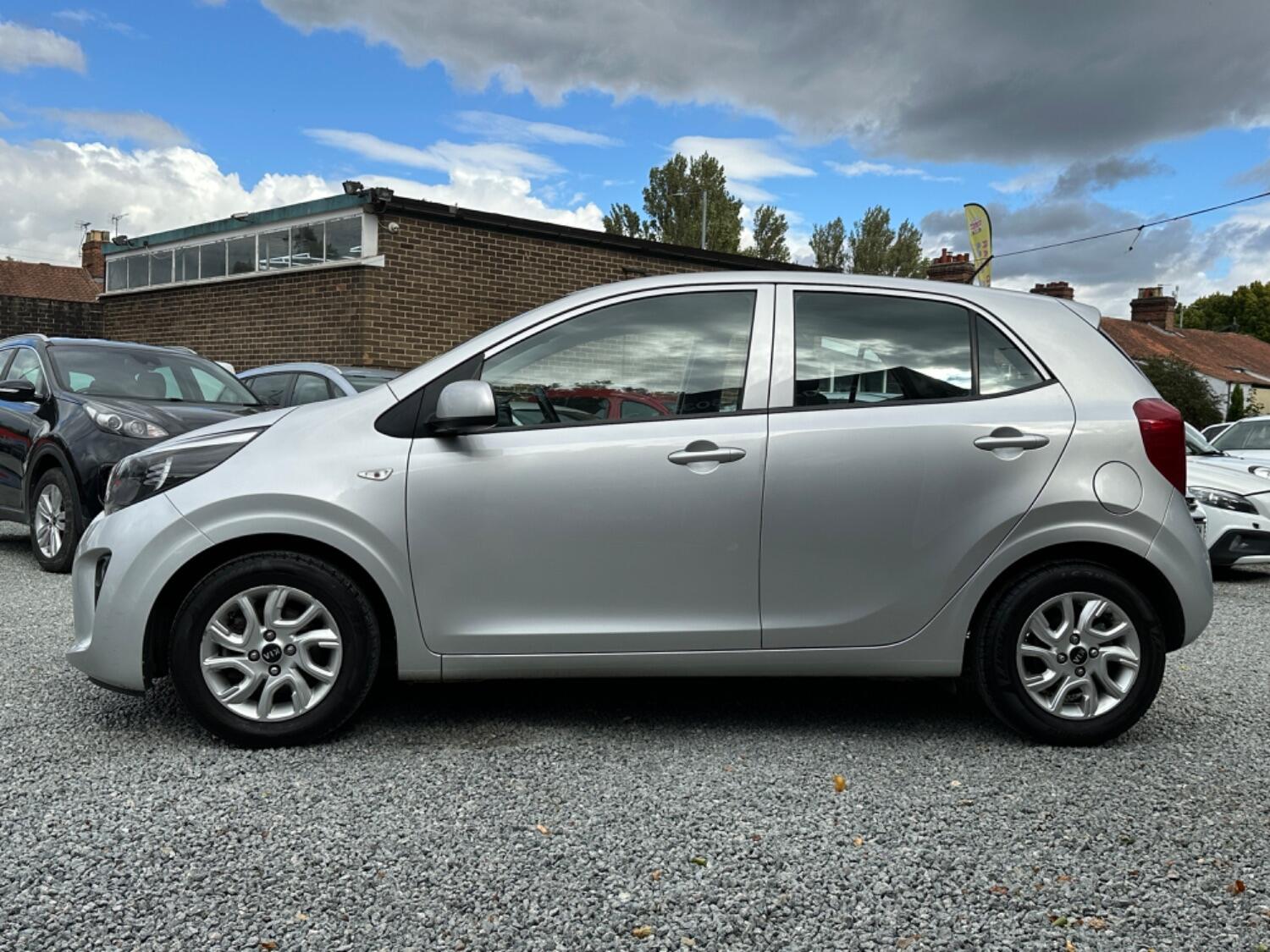 Used Kia Picanto 2018 for sale - 76945545: Photo 11