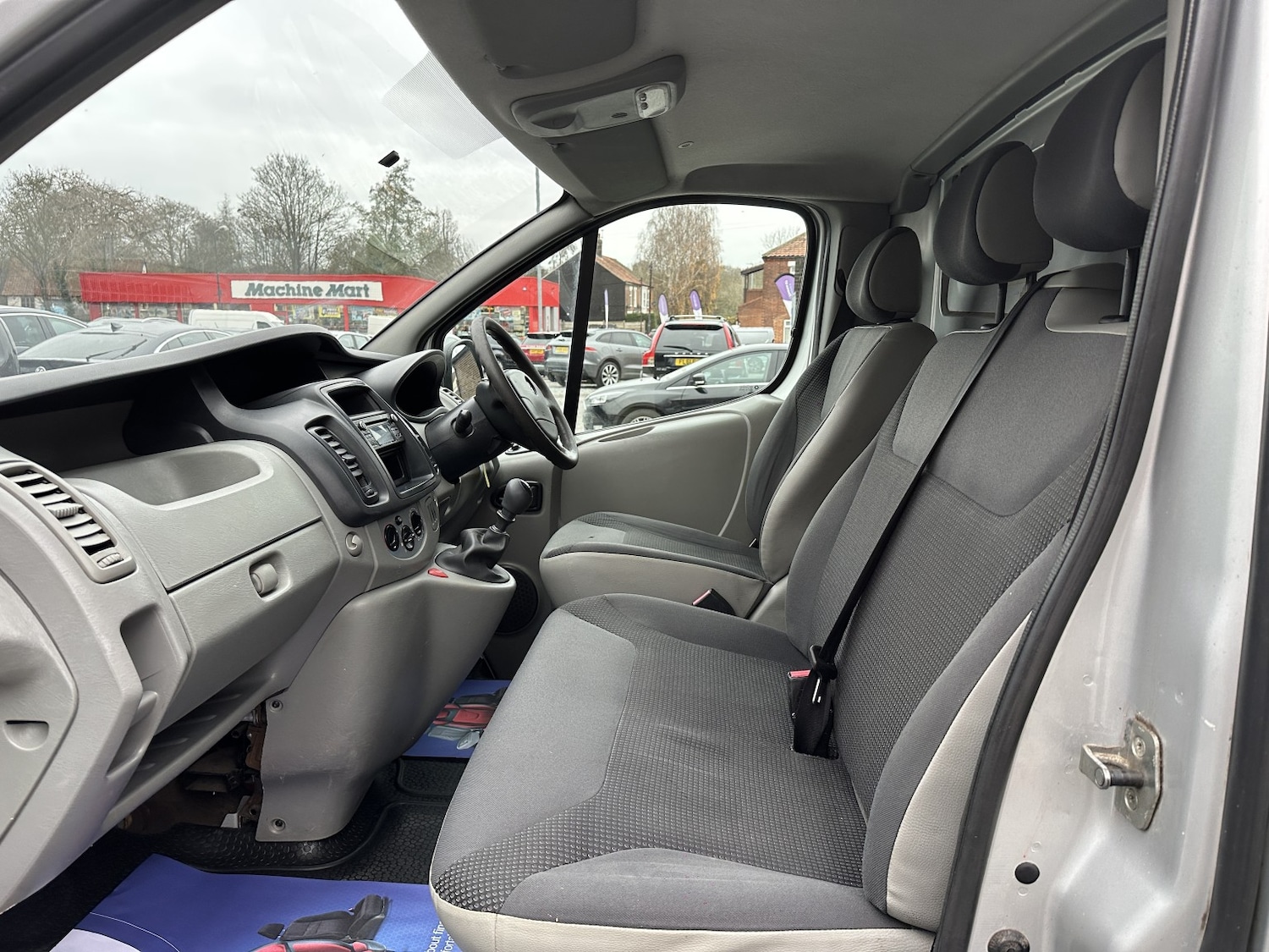 Used Vauxhall Vivaro 2014 for sale - 77162161: Photo 18